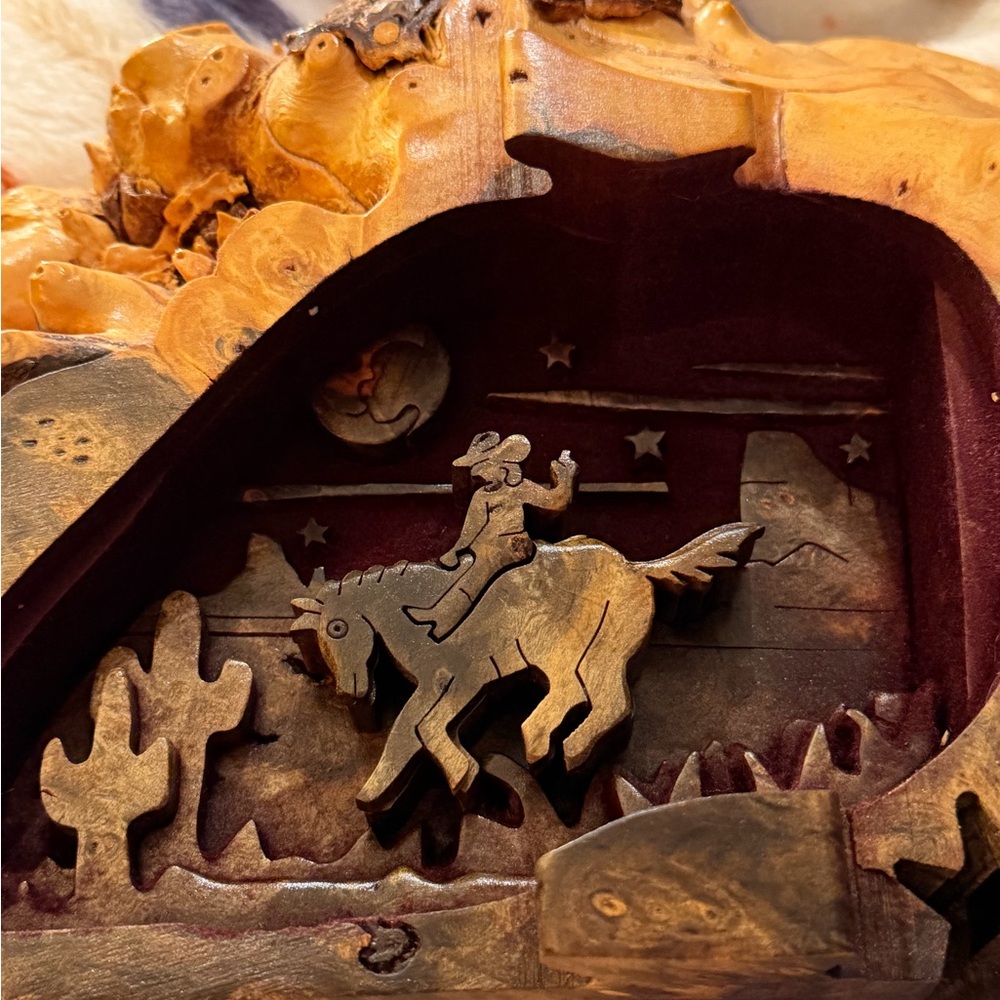 South Western Cowboy table art work puzzle box - Picture 6 of 12